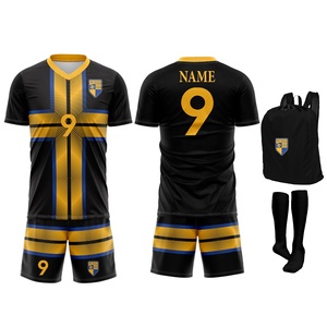 Ensemble de maillot de football personnalisé pour homme, manches courtes, respirant, haute qualité, avec logo frontal, col en V, taille élastique, tout inclus - Product Image 6