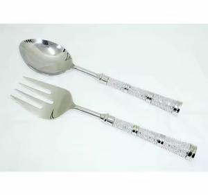 Ensemble de serveurs à salade en acier inoxydable avec manche en acrylique, ensemble de 2 serveurs à salade en acier inoxydable - Product Image 1