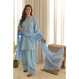 Ensemble 3 pièces SAPPHIRE : Chemise brodée en lawn pour usage quotidien avec dupatta imprimée en mousseline et pantalon brodé - BIC-4566 - Product Image 1