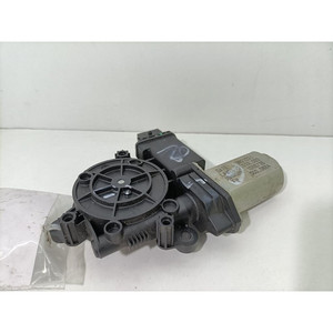 มอเตอร์ไฟฟ้าหน้าต่างด้านหน้าซ้าย ALFA ROMEO Giulietta Series (940_) 71777780 198A4000 น้ำมันสองชนิด/แก๊ส 88 กิโลวัตต์ (10>13) - Product Image 3