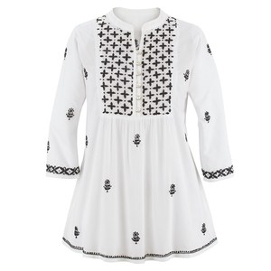 ชุดคลุมท้องผ้าฝ้ายสีขาวหรูหราพร้อมดีไซน์แขนกุดและปักลายในราคาของแท้ - Product Image 1