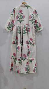 ชุดเดรสคลุมเข่าลายดอกไม้ลำลองฤดูร้อนคอลึกพิมพ์ลายบล็อกยาวมีกระดุมทรงหลวมเอวธรรมชาติ - Product Image 5