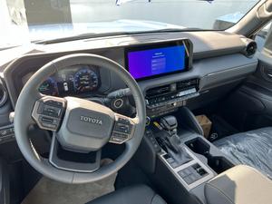 Neuf/Occasion 2024 pour PRADO LC250 2.4L SUV Automatique 4x4 R20 Cuir Gauche Option Or Essence Feux LED - Product Image 5