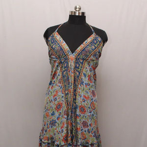 2023 haute qualité dame décontracté imprimé fleuri longue Maxi robe respirant été vacances dos nu en mousseline de soie taille libre tissé modèle - Product Image 1