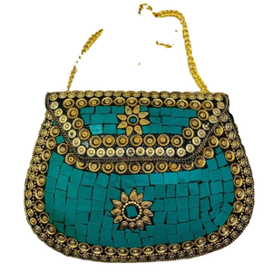Pochette en mosaïque en métal faite à la main pour dames Accessoire exclusif élégant pour les soirées par l'artisanat de luxe - Product Image 1