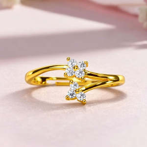 NOVAMART Fine Women's Trendy Resin <b>Adjustable</b> <b>Ring</b> with Gold Plating-<b>Silver</b> Blossom Design Wholesale Export - Product Image 1