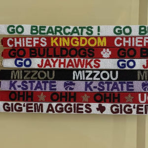 Correa de Bolso con Lentejuelas y Cuentas del Equipo Astros, Estilo Moderno, Hecha a Mano, de Alta Calidad, Lista para Enviar, Correa para Bolso de Estadio para el Día del Partido - Product Image 1