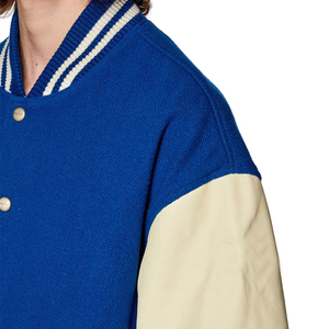 Veste de baseball universitaire à manches en similicuir de haute qualité vêtements de mode d'hiver avec caractéristique imperméable chaude et élégante - Product Image 3