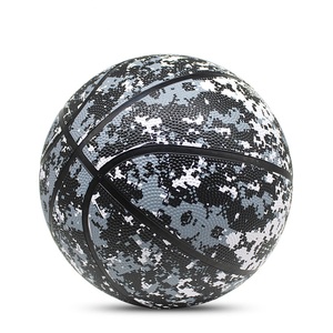 Baloncesto de goma sin costuras personalizable para entrenamiento de fútbol de escuela primaria y secundaria directo de fábrica-para uso en exteriores - Product Image 3
