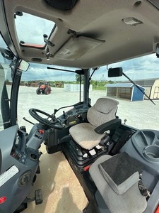 รถแทรกเตอร์ M110GX ขับเคลื่อน 4 ล้อ เครื่องยนต์ใหม่ของ Massey Ferguson กำลัง 100 แรงม้า ปั๊มเกียร์ ลูกปืน ชิ้นส่วนหลัก ระบบเกียร์ รถแทรกเตอร์ขับเคลื่อนด้วยเฟือง - Product Image 2