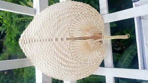 Ventilateur à main pliable en soie de bambou abordable du fournisseur 99GD Vietnam à prix compétitif - Product Image 2