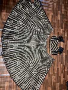 Hina Khan lehenga choli พิเศษสำหรับปาร์ตี้สวมใส่ที่สวยที่สุดรอการอนะกรุณาให้ lehenga เขียนใหม่ "lehenga ฤดูร้อน" - Product Image 4