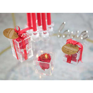 Madison Acrylic Mini Roses Gift Box - Product Image 4