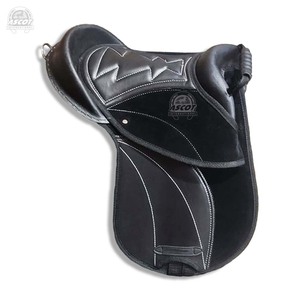 Vente en gros de selles de dressage en cuir synthétique design personnalisé logo durable - Product Image 5