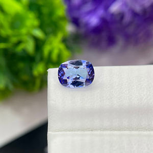 Vente en gros de pierres précieuses bleues de taille coussin en tanzanite naturelle de 8x6mm traitées thermiquement pour la fabrication de bijoux pierres précieuses en vrac - Product Image 3