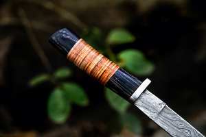 Cuchillo de Pesca Personalizado Hecho a Mano Jexmoo, Cuchillo para Filetear con Hoja de Acero de Damasco y Funda de Cuero, Regalo para Pescadores - Product Image 4