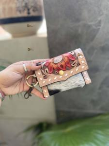 Pelo occidental en cuero de vaca nuevo tallado a mano pequeño monedero multiusos Mini cartera para mujeres regalos occidentales - Product Image 2