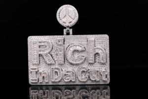 Collier pendentif personnalisé en acier inoxydable Hip Hop avec perles et diamants glacés - Product Image 2