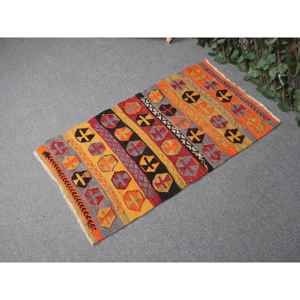 พรมวินเทจขนาดเล็ก 2x3.3 ฟุต สีแดงเหลือง พรมโมร็อกโกทำจากขนสัตว์ - Product Image 2