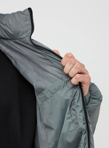 Veste matelassée à bulles personnalisée pour hommes Blouson aviateur d'extérieur à col montant et fermeture éclair pour l'hiver - Product Image 4