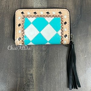 Suministro de fábrica Lindo Mini bolso Patrón a cuadros Cartera con llavero Monedero de cuero mecanizado con borla Cremallera Bolsa para mujer - Product Image 1