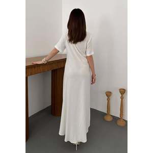 Robe plissée à col rond couleur écru - Ecru - Product Image 5