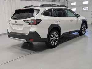 Su-baru Out-back Limited XT AWD 2025, motor BOXER turbo de 2.4L, transmisión CVT Lineartronic con levas de cambio - Product Image 4