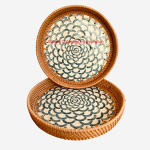 Plateau de service rond en rotin fait main avec incrustation de nacre Plateau de canne tissé décoratif pour la cuisine, la salle à manger et la décoration intérieure - Product Image 2