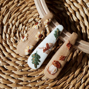 Pinzas de pelo bordadas para niñas y mujeres, pinzas de pelo Vintage, accesorios para el cabello elegante bordado Floral regalo OEM hecho en Vietnam - Product Image 4