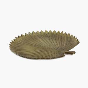 Plateau de service en métal doré en forme de feuille personnalisé pour fêtes, plats et assiettes à motif solide pour hôtels et restaurants - Product Image 6