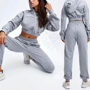Latest Style <b>Low</b> Price Women Crop <b>Top</b> Tracksuit <b>Long</b> <b>Sleeves</b> Casual Wear Women Crop <b>Top</b> Tracksuits - Product Image 6