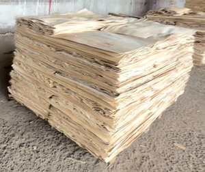 Placage bois caoutchouc - Product Image 1