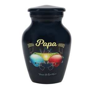 Fútbol para siempre en nuestros corazones Mini urna Love Charms Opción Urna pequeña grabada personalizada - Product Image 3