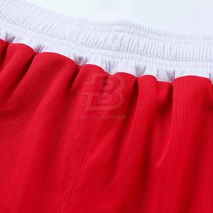 Tenue de Basketball Homme Personnalisée 100% Polyester Manches Courtes Respirante Séchage Rapide pour Équipe Grandes Tailles Ensembles Élégants - Product Image 5