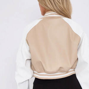 Chaquetas Varsity de Mujer de Diseño Personalizado de Alta Calidad, Ajuste Regular, Precio Accesible - Product Image 4