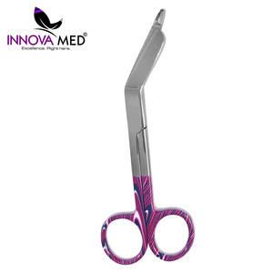 Tijeras Quirúrgicas Premium para Vendajes, Curvadas, con Mango Multicolor y Logotipo Personalizado, Hechas de Acero, INNOVAMED INSTRUMENTS - Product Image 3
