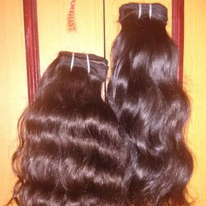100% Extensión de cabello ondulado sin procesar Calidad de cabello humano tejido de un donante Temple Cabello humano crudo Acepta PayPal - Product Image 1
