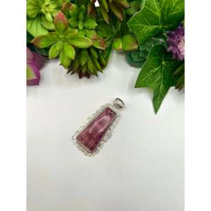 Colgante Navajo Hecho a Mano con Bisel de Concha de Ostra Espinosa Morada en Plata de Ley, Tecnología Única de Incrustación en Bisel - Product Image 4