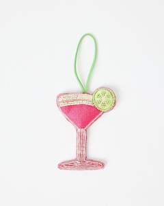 Breloque de sac ou porte-clés en forme de fleur de lys rose perlée, broderie de perles, breloque de sac à main, pendentif porte-clés pour elle - Product Image 1