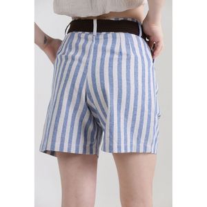 Shorts en lin pour femmes Topshow avec ceinture rayée bleue, shorts de mode en gros - Product Image 1