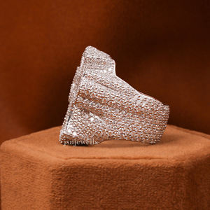 Bague en diamant Hip Hop de coupe ronde pour hommes en or massif 14kt Bague en diamant Moissanite avec nouveau style Hip Hop à la mode personnalisé - Product Image 4