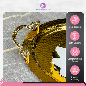 Plateaux turcs martelés de couleur dorée de forme ovale fabriqués en Inde de qualité supérieure pour servir des aliments, des collations et des desserts - Product Image 4