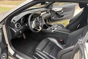 Mercedes-Benz C300 Cabriolet 2019 d'occasion en excellent état, sans accident, conduite à gauche/droite - Product Image 4