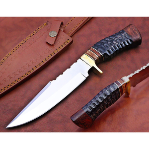 Couteaux de chasse en acier D2 faits à la main personnalisés avec manche en bois couteau Bowie poli avec gaine en cuir. - Product Image 1