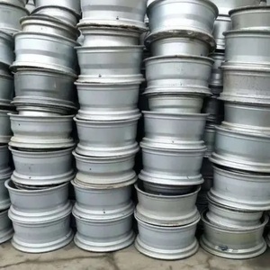 Déchets de jantes en aluminium à vendre Déchets d'alliage d'aluminium de haute qualité/Déchets de jantes/Jantes à vendre - Product Image 4