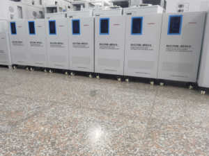 20KVA trifase 220V 380v 400v <span class=keywords><strong>AVR</strong></span> servomotore tipo stabilizzatore di tensione SVC - Product Image 5