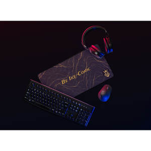 Tapis de bureau Legacy Luxe avec un design luxueux, antidérapant, dessus 100% polyester et base antidérapante, épaisseur 3 mm - Product Image 4