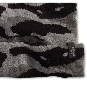 หมวกบีนนี่ลายพรางสีเทาสำหรับผู้ชาย Steve Madden ไซส์เดียว ผลิตจากผ้าถัก วัสดุโพลีเอสเตอร์ให้ความอบอุ่น - Product Image 3
