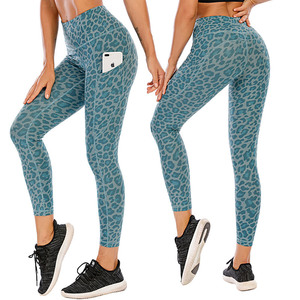 2025 sublimé bonne qualité dames taille haute sur mesure Fitness Leggings personnalisés pour Legging pour les femmes - Product Image 3