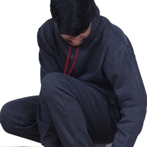 Ensemble de survêtement sport personnalisé en coton 100% de haute qualité, confortable pour l'entraînement en salle de sport, pour hommes, à capuche unie pour l'hiver - Product Image 3